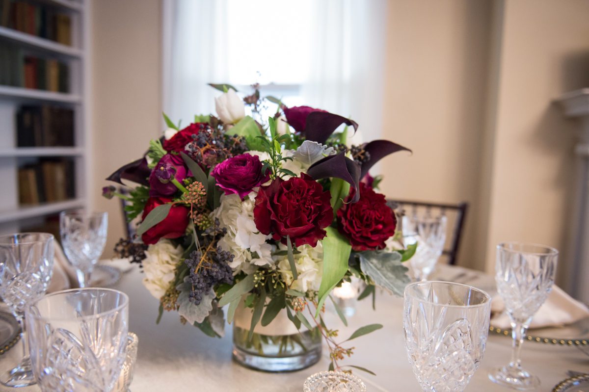 Wedding Floral Arrangement red-pink roses-with-white-hydrangia
